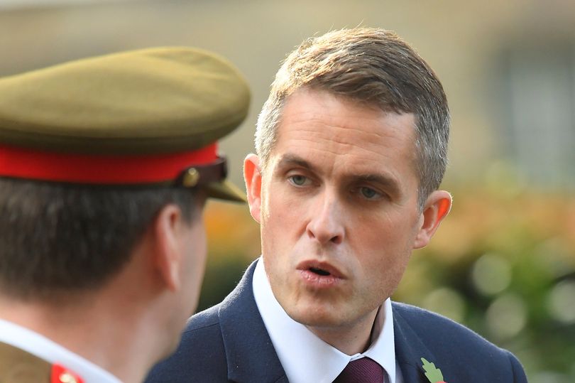 2017/11/Britains-Secretary-of-State-for-Defence-Gavin-Williamson-is-seen-in-Downing-Street-London345345345_1509622241.jpg