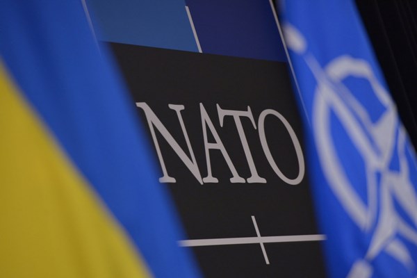 2017/12/ukraine_nato768768_1513062164.jpg