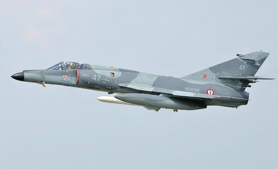 2018/05/2095-Super-Etendard_1526300850.jpg