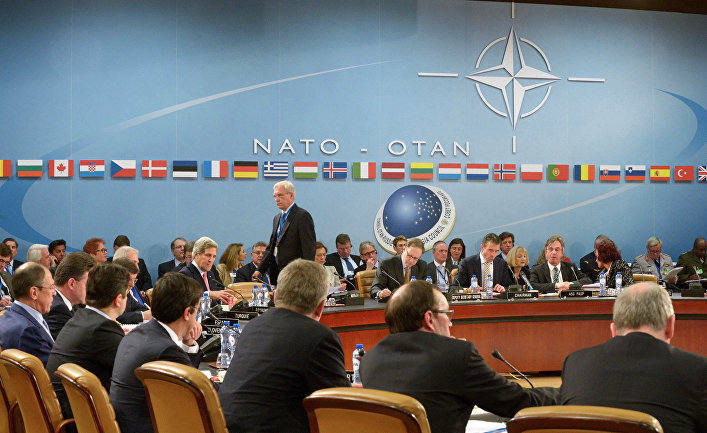 2018/05/2452-Rusiya-NATO-Şurası_1527746071.jpg