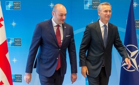 2018/07/bakhtadze_stoltenberg_2_450x300_1531989110.jpg