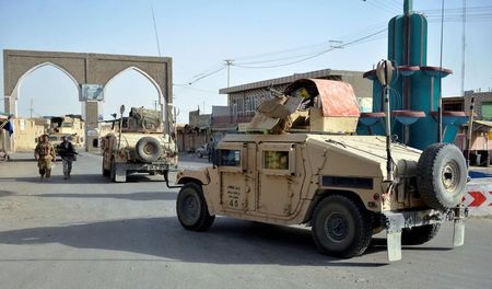2018/08/2018-08-13T094221Z_1_LYNXMPEE7C0LZ_RTROPTP_2_AFGHANISTAN-ATTACK_1534155395.jpg
