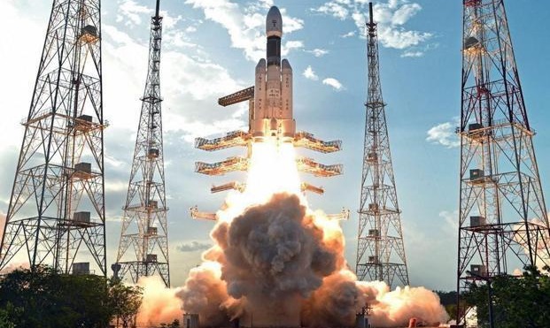 2018/08/india-to-launch-first-manned-space-mission-by-2022_1534313721.jpg