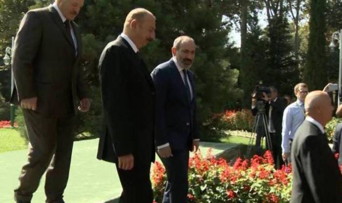 2019/01/eliye-1547893197.jpg