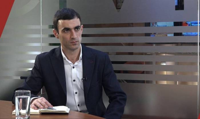 2019/05/maxre-1556887765.jpg