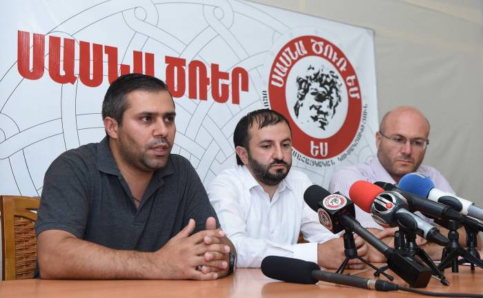 2019/07/MHM01-1563439117.jpg