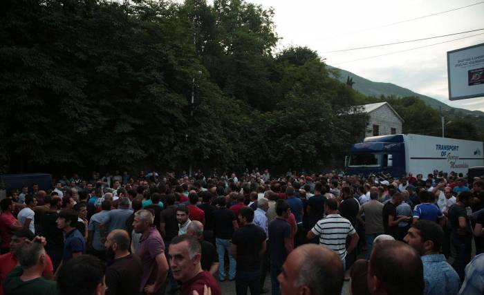 2019/07/l-nW8-1563433217.jpg