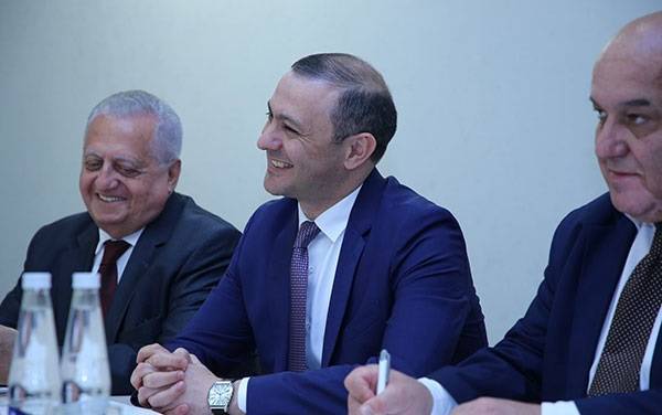 2019/09/Armen-1567677986.jpg