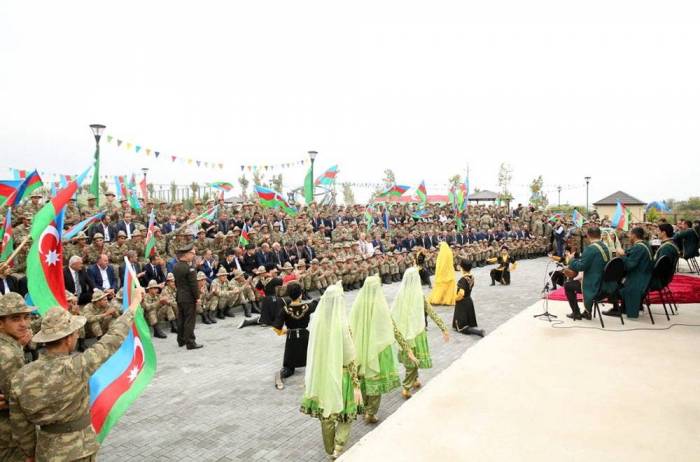 2019/10/3db33-28288702242.jpg