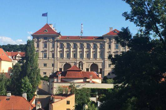 2020/04/czech-1585831555.jpg