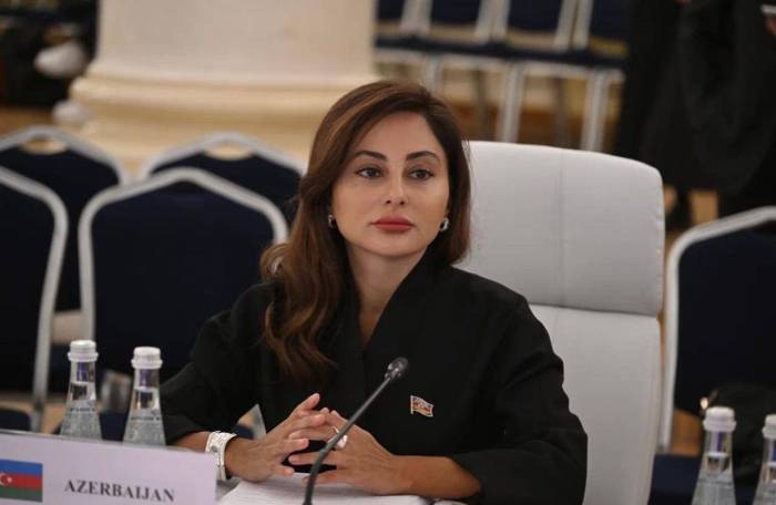 2025/10/emine-1761754144.jpg